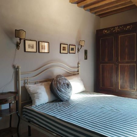 Вилла Borgo Antico Лари Экстерьер фото
