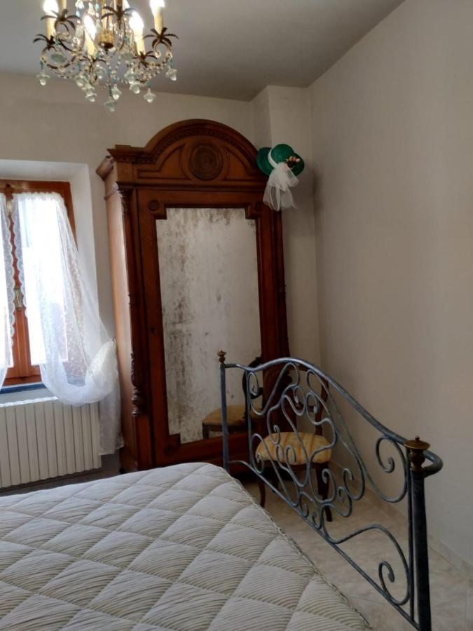 Вилла Borgo Antico Лари Экстерьер фото