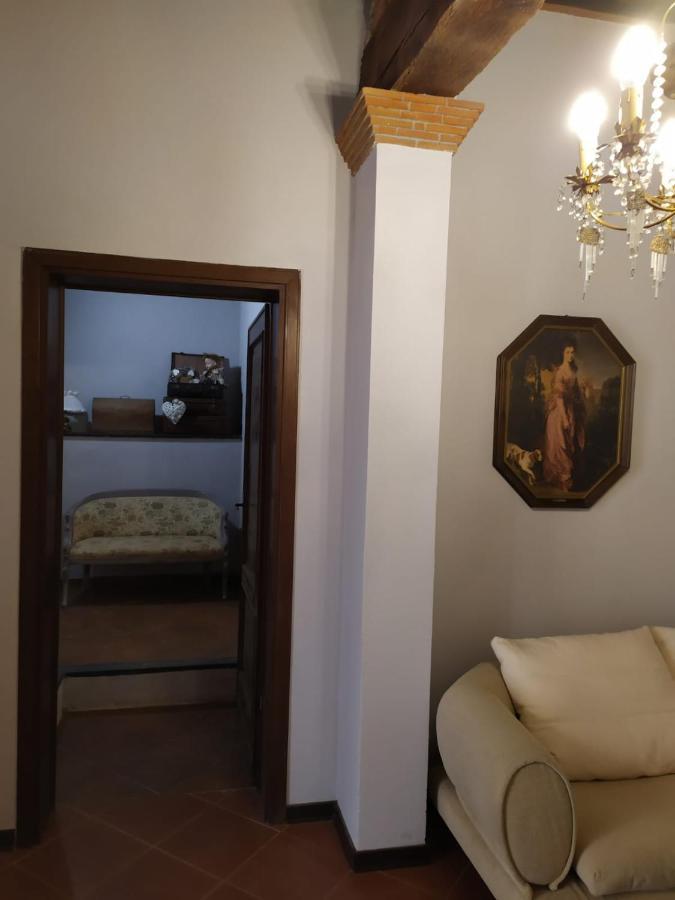 Вилла Borgo Antico Лари Экстерьер фото