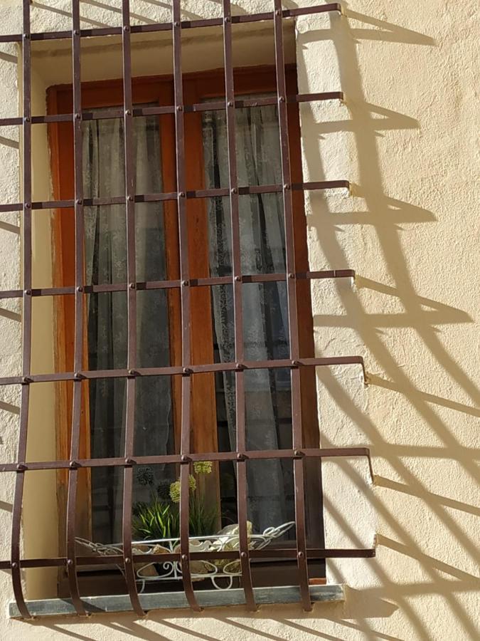 Вилла Borgo Antico Лари Экстерьер фото