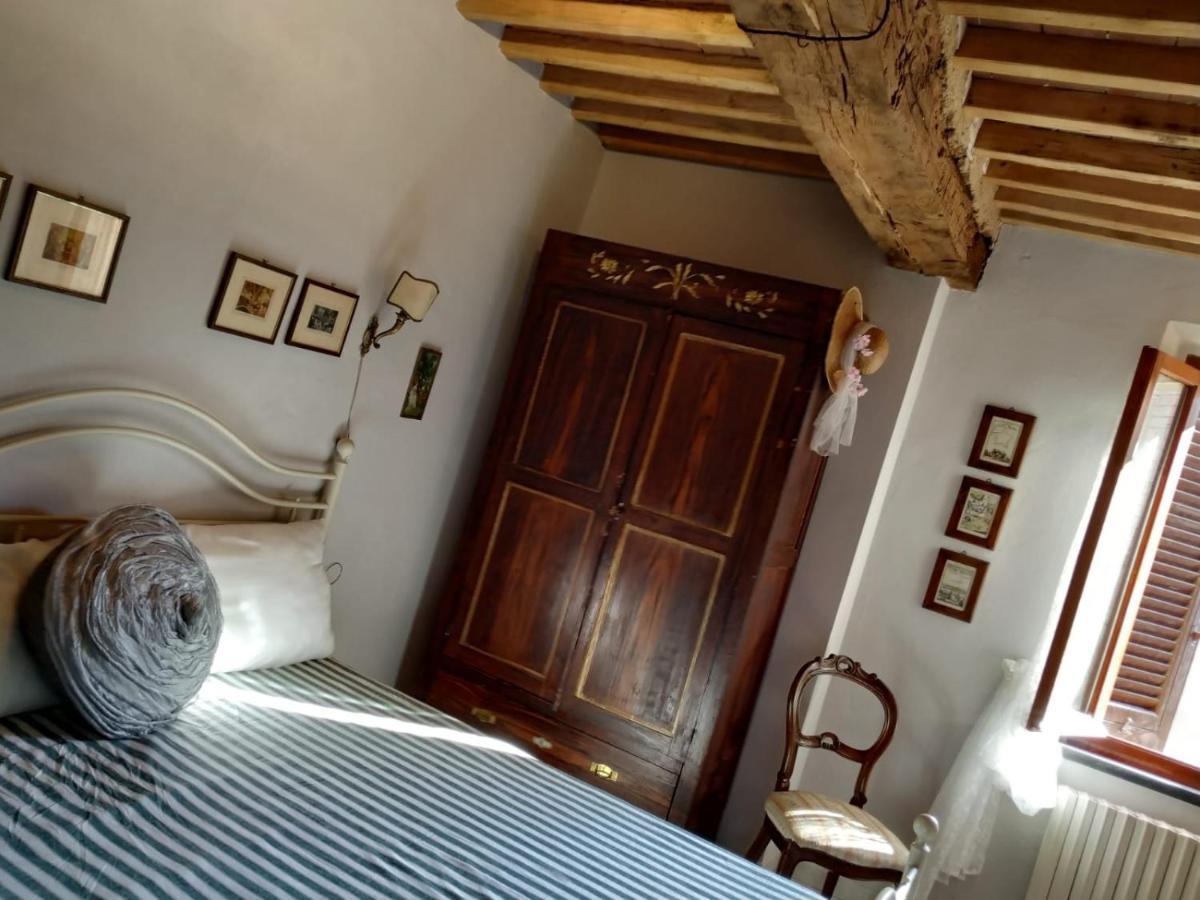 Вилла Borgo Antico Лари Экстерьер фото